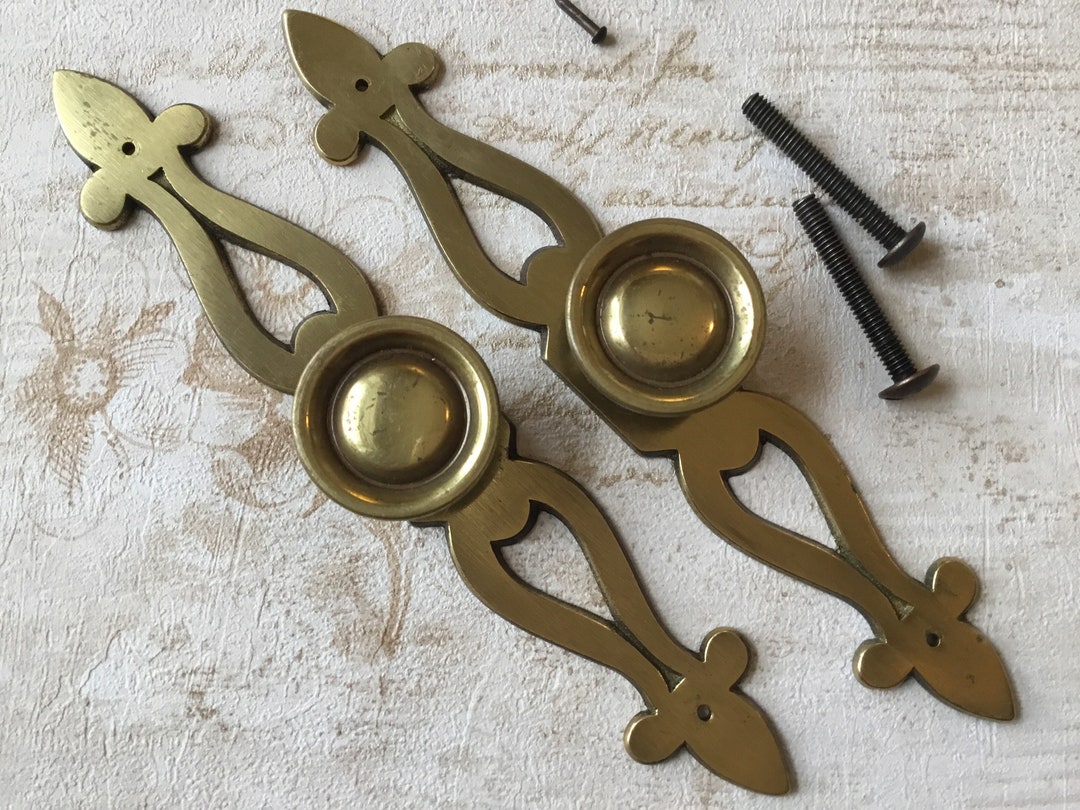 Vintage Brass Knobs With Backplates, Pair of Single Mount KBC