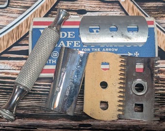 Extremely rare Antique Wade and Butcher DE safety Razor NOS condition with minty box 1929 shave