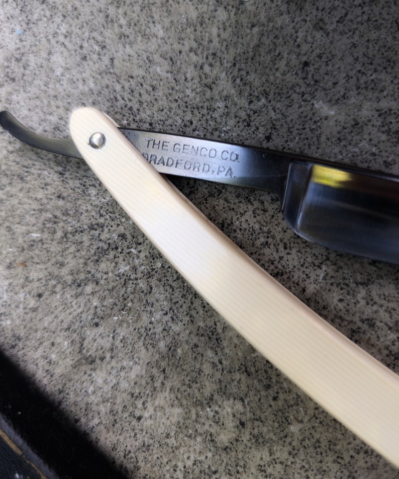 NOS 5/8 Genco Fluid Steel 1930s Straight Razor Shave Ready USA Made