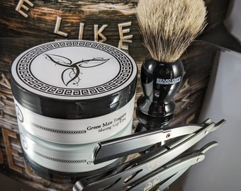 Mens Bathroom Starter Pack. Razor,  Shave Soap,  badger Brush, Murphy & McNeil Barbershop Green Man  Shaving Soap Gift set