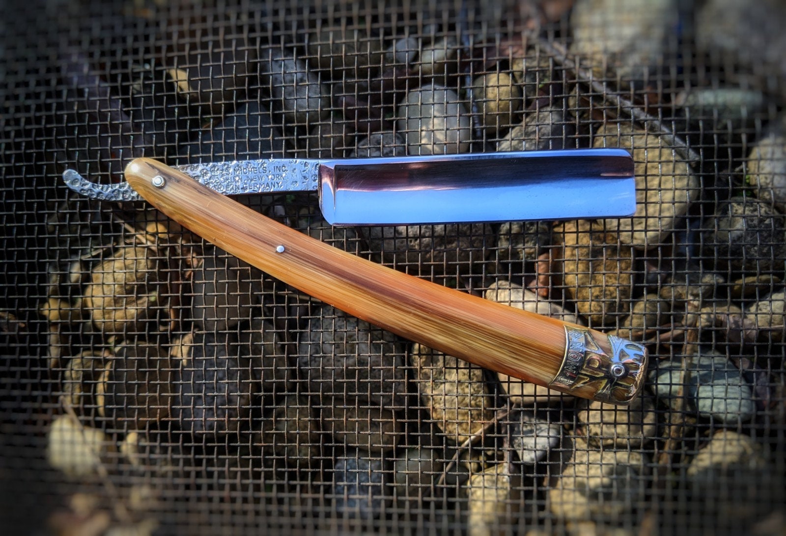 Peter Michels Brooklyn 11/16 CMON Hollow Ground H F Straight Razor