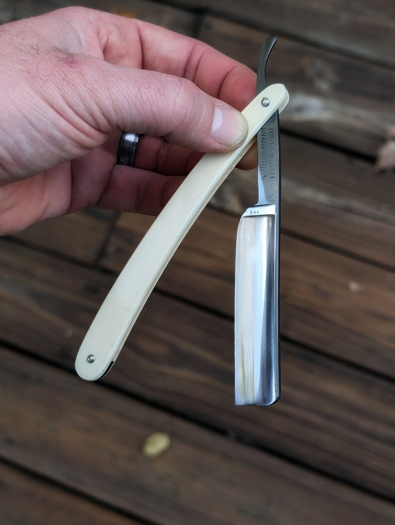 NOS 5/8 Genco Fluid Steel 1930s Straight Razor Shave Ready USA Made
