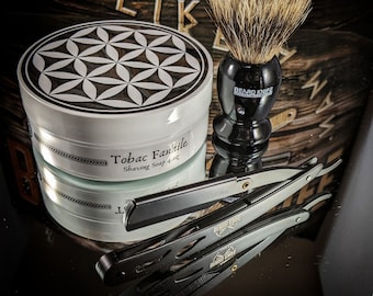 Mens Bathroom Starter Pack. Razor,  Shave Soap,  badger Brush, Murphy & McNeil Barbershop Tobac Fanaile  Gift set Tom Ford