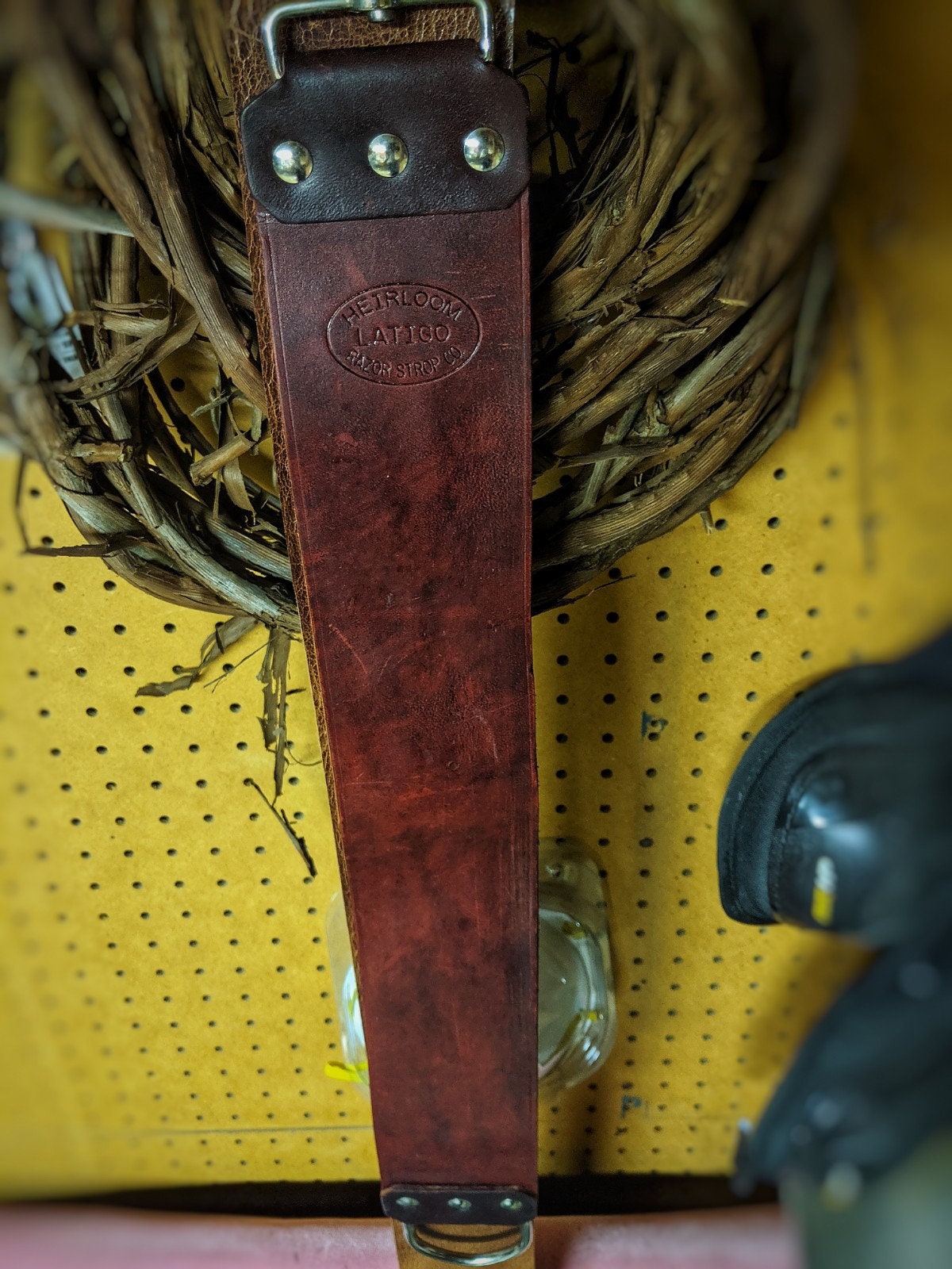 3 Heirloom Razor Strop Co Latigo Leather Shaving Strap Good Condition Red Brown