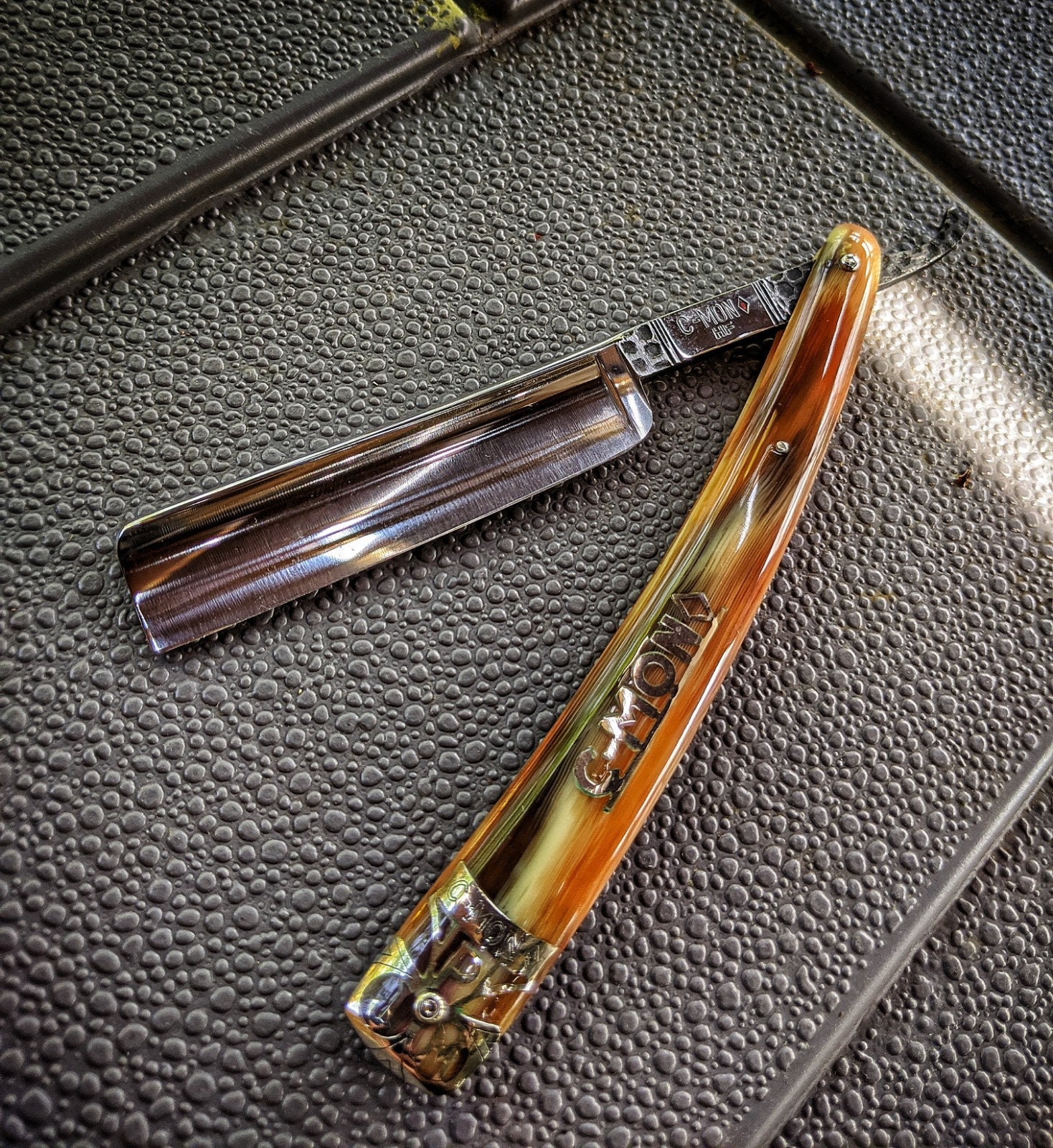 Peter Michels Brooklyn 11/16 CMON Hollow Ground H F Straight Razor