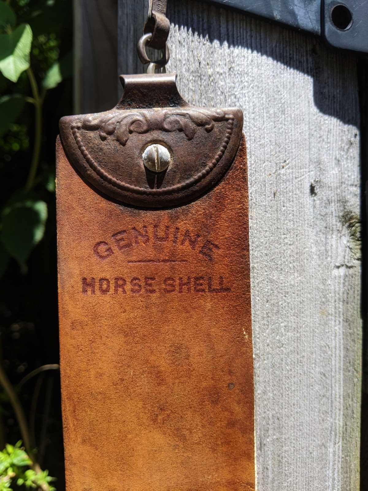 Vintage Custom USA Made Leather and Linen strop Concord NH 631 page