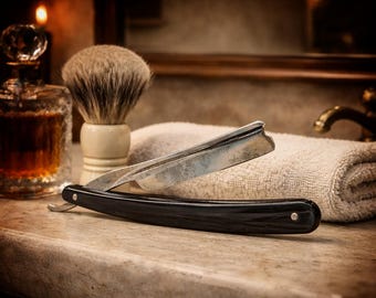 Rare George Wostenholm I-XL Concave Straight Razor, Sheffield Steel (1860-1875)