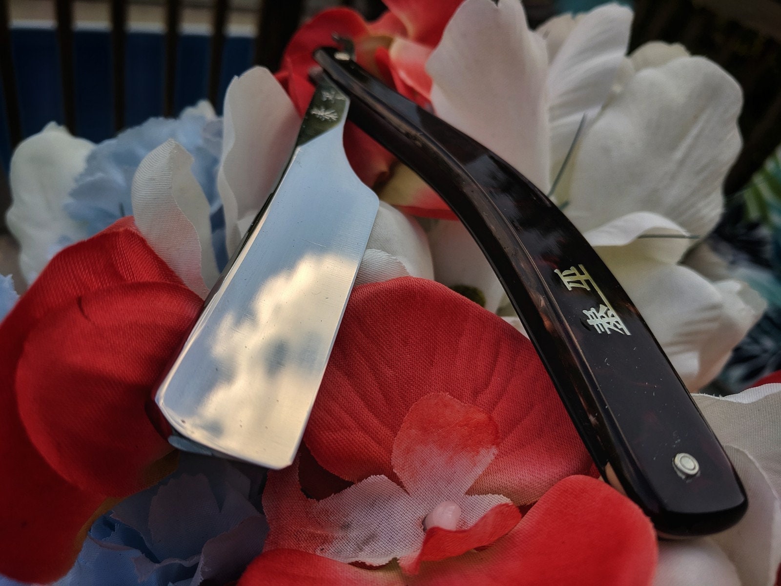 Exceptional Taihei Japanese Straight Razor 13/16