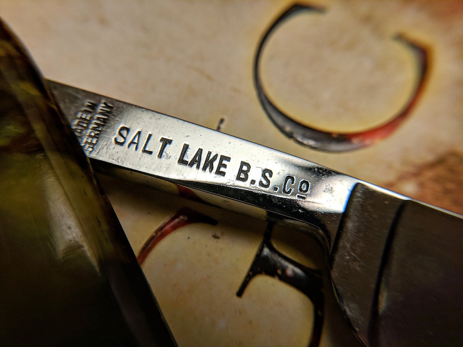 Bee German Straight Razor Salt Lake City Shave Ready Honey ScalesSelf care