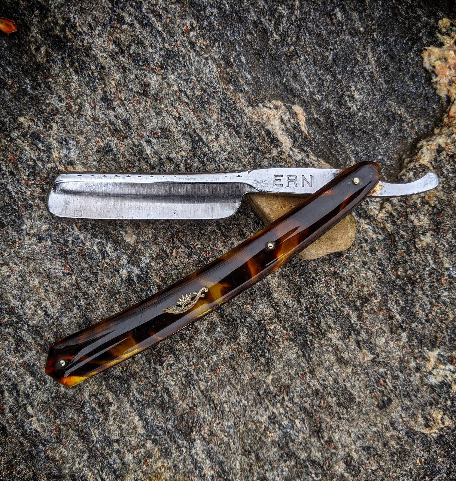 Vintage ERN Wald Solingen Straight Razor Worcester tortoise scales ...