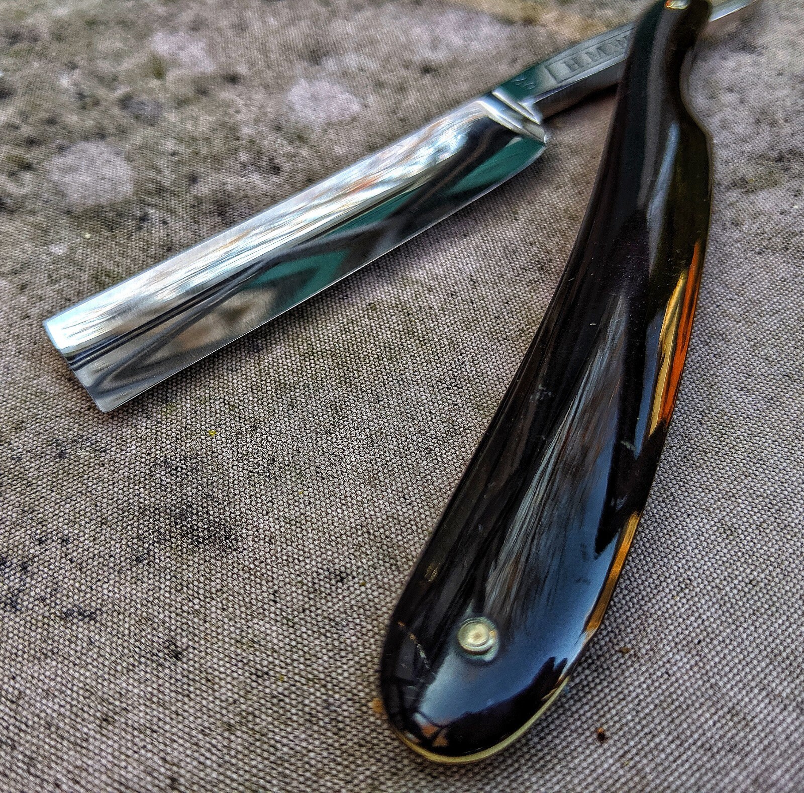 11/16” H.M.W. 07 43A Straight Razor Shave Ready Ground Germany