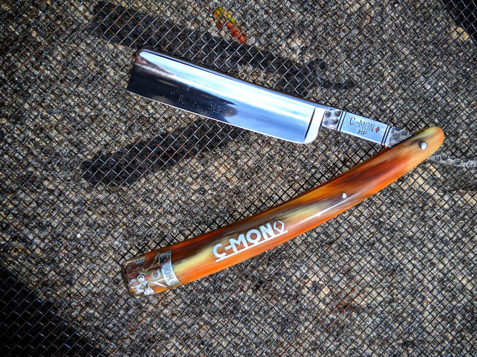 Peter Michels Brooklyn 11/16 CMON Hollow Ground H F Straight Razor