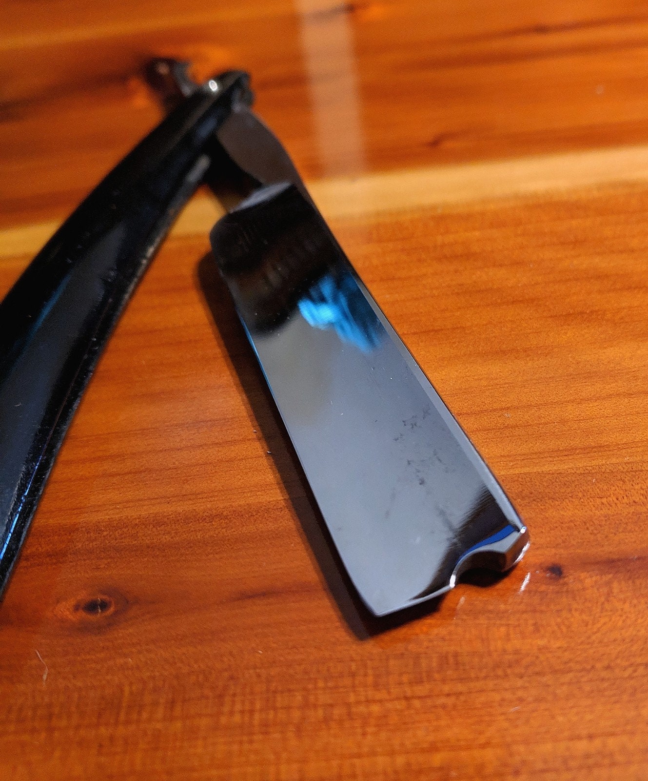 Rare 5/8 Ern Solingen Straight Razor Hollow Ground Barber notch Early