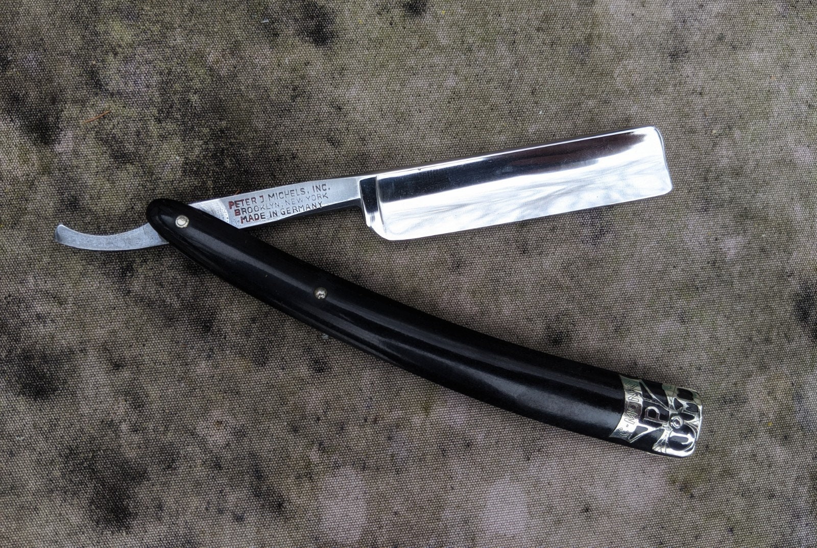 Vintage 6/8 C-MON Blackie Straight Razor Made in Germany ...