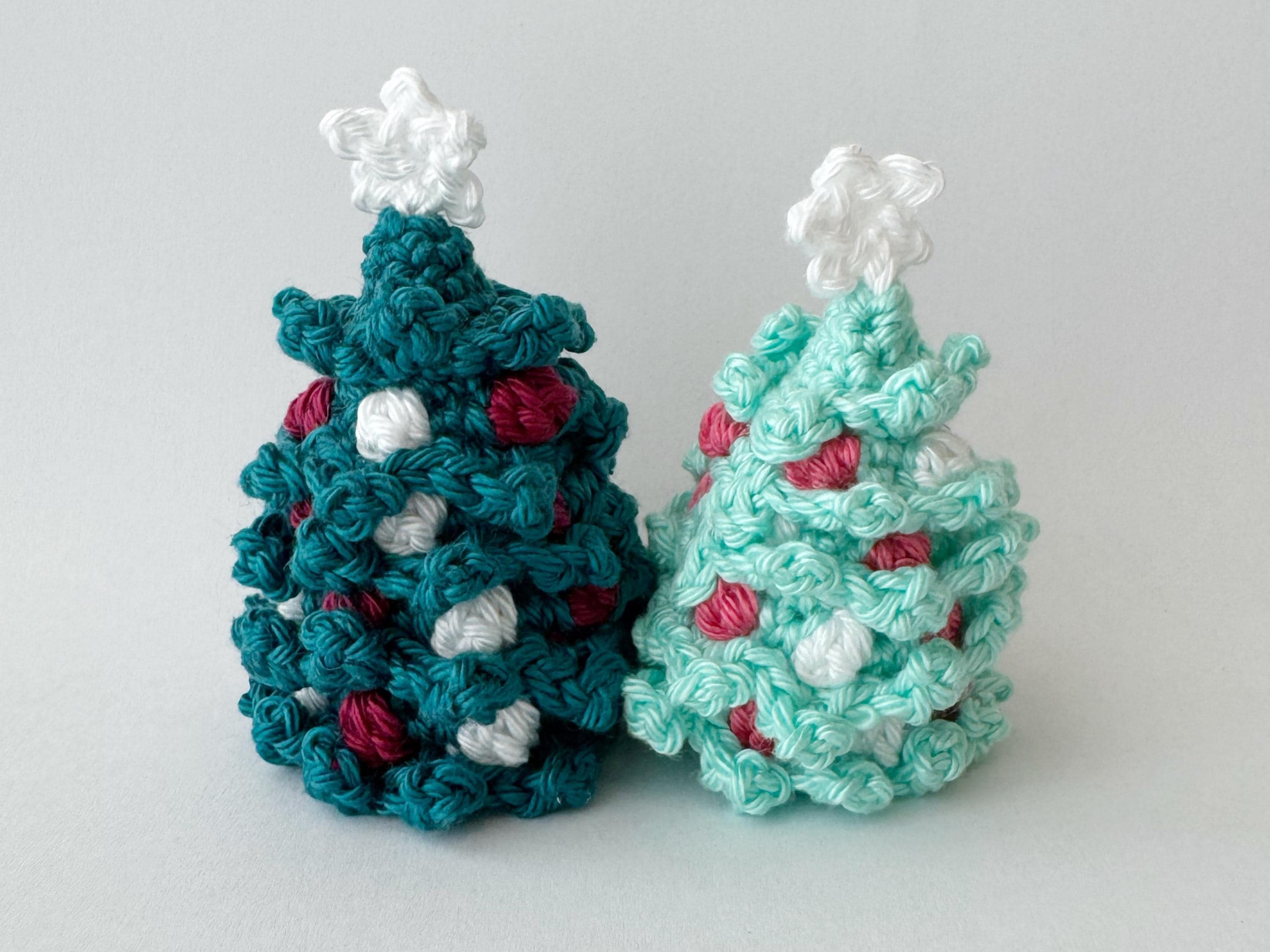 40 Free Christmas Crochet Patterns – Creative Projects 1 Crochet christmas tree ornament