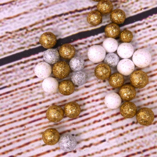 Simply Creative Mini Snowballs - 15g Simply Creative Mini Snowballs - 15g