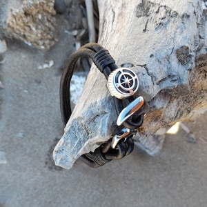 LEATHER MAN BRACELET