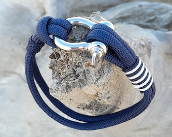 SMALL MANILA BRACELET navy sweater