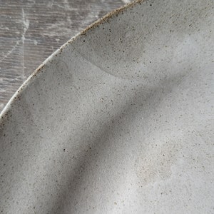 Servierplatte Keramikteller handgefertigt Grau
