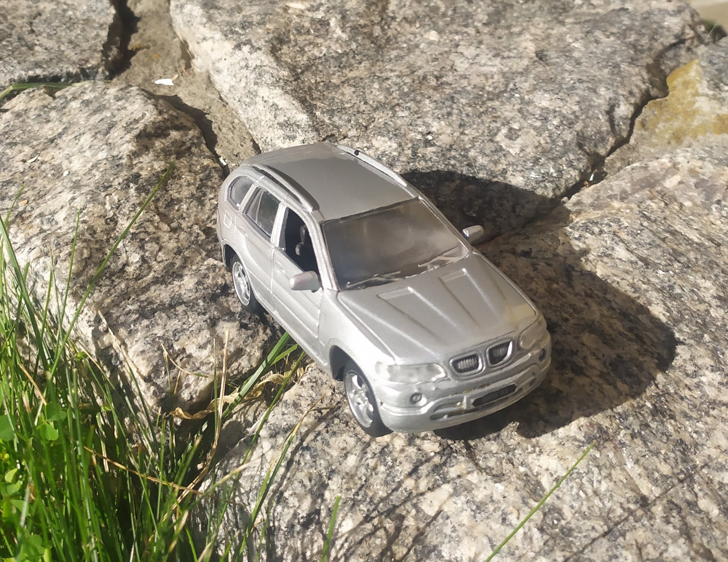 Maisto 1/42 BMW M6ミニカー $_57.PNG?set_id=880000500F