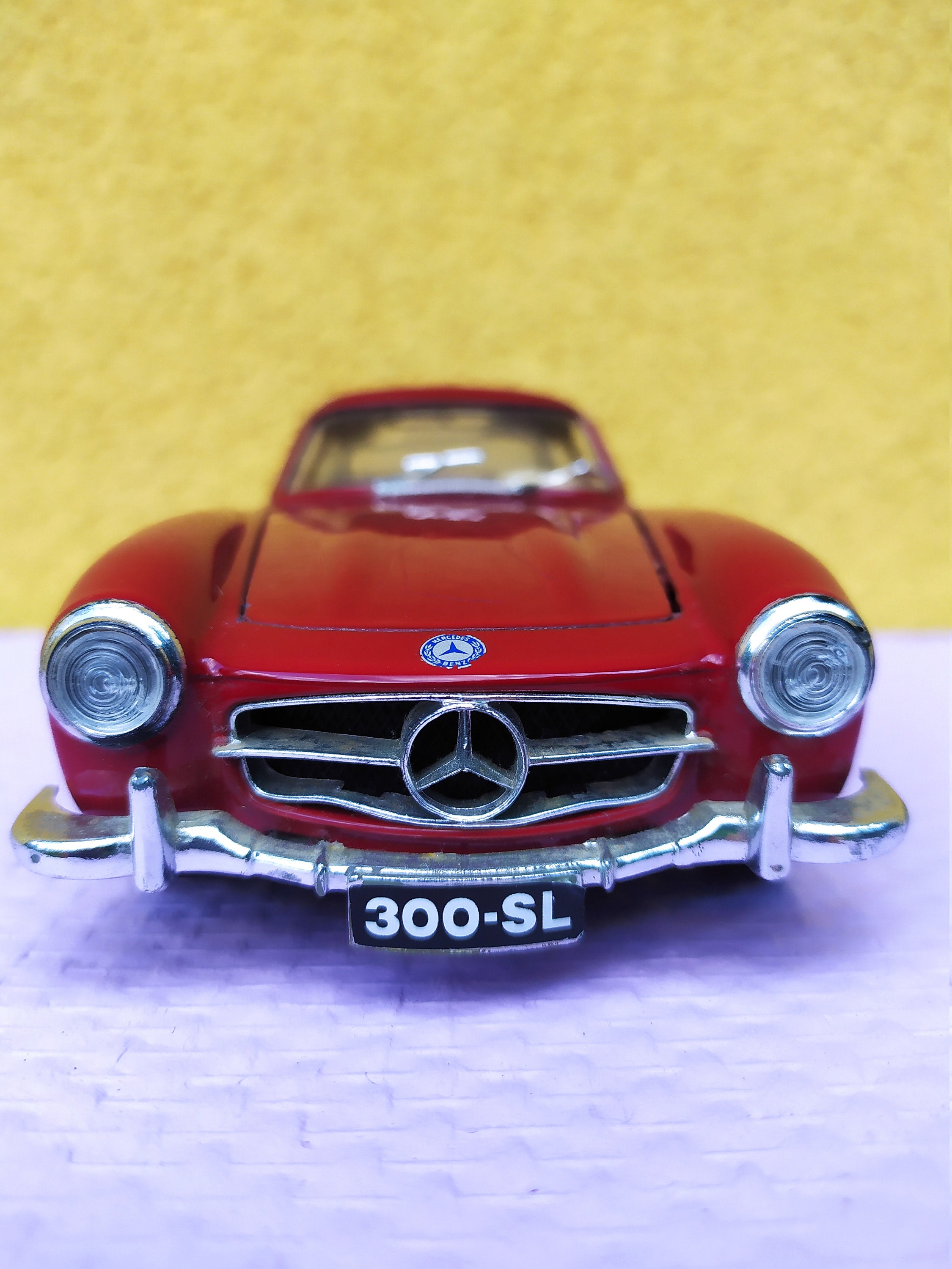 Burago 1:18 - Mercedes 300 SL 1954 Argent - Miniature Diecast - Collection