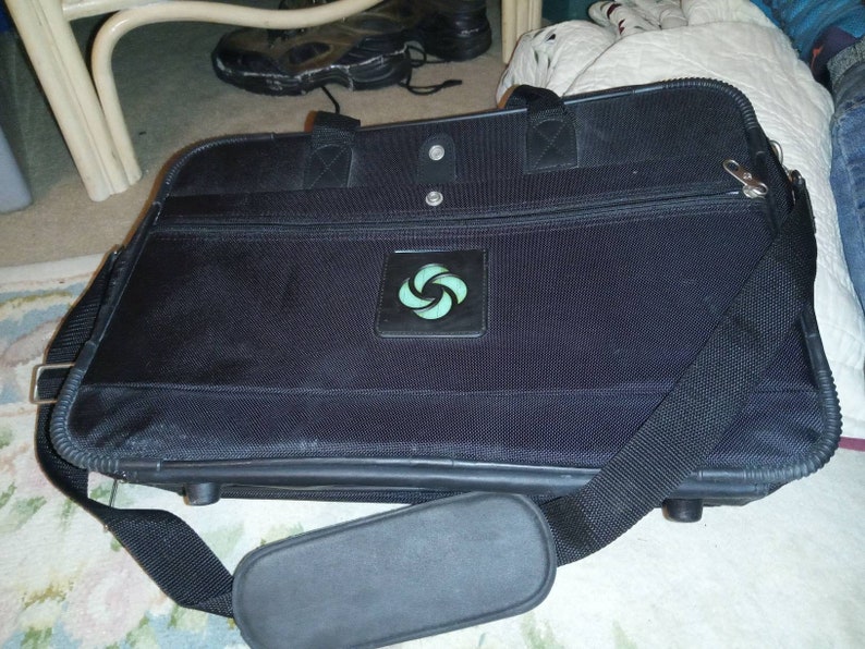 Retro Vintage carryon case Samsonite
