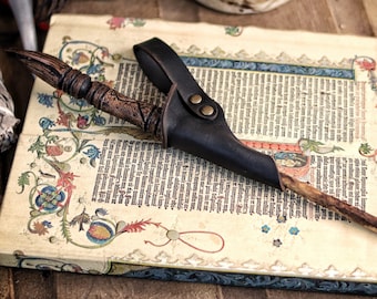 Magic Wand leather Frog Holster for wizard and witch costume belt holster LARP and magic conventions and fair events