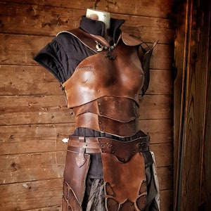 Viking leather armor for women set larp female armor leather breastplate and shoulder piece post apocalyptic cosplay burning man