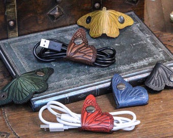Butterfly Cord Organizer Leather Cable Holder Cottagecore Cord Keeper Earphone Wrap Monarch Butterfly Fantasy Office Decor Cable Organizer