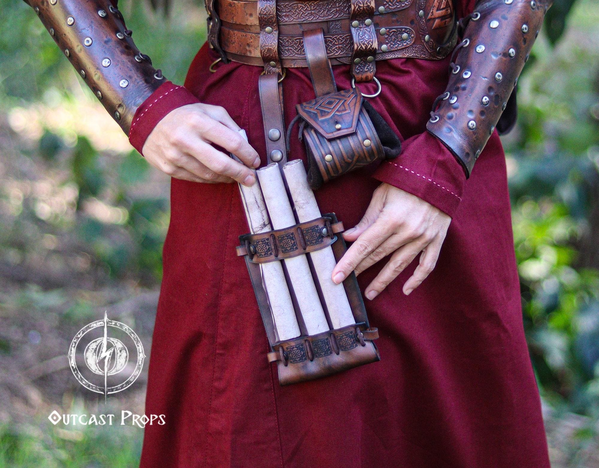 Magic Scroll leather holster with 3 slots for papyrus & space for calligraphy feather or pen. For wizard, scholar, sage or sorcerer costumes