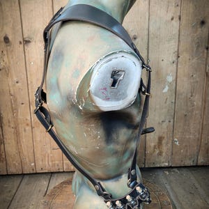 Magic Wand shoulder Holster made of full-grain leather with potions for wizards and witches. Auror Cosplay and LARP