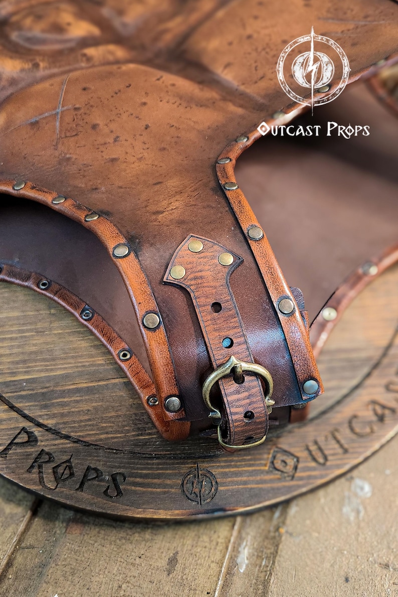 armatura romana, armatura greca, armatura da gladiatore, lorica musculata, corazza in pelle, armatura di Spartaco, armatura romana, cosplay, larp, armatura in pelle per uomini immagine 20