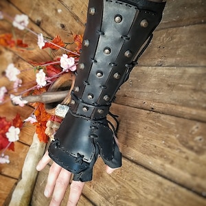 Samurai Leather Bracers Larp or Cosplay Leather and Metal - Etsy