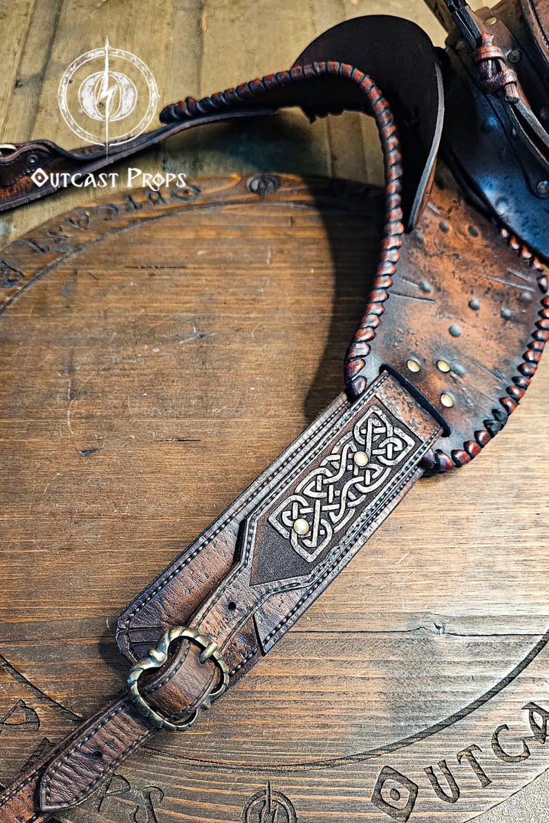 Leather Shoulder Armor for LARP Cosplay or Renaissance Fair Viking Pauldron Celtic Details Fantasy Warrior Costume Barbarian Shoulder Pad