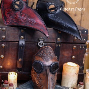 Plague Doctor Mask with Floral Engraved Leather - Steampunk Gothic Costume Accessory for LARP & Cosplay