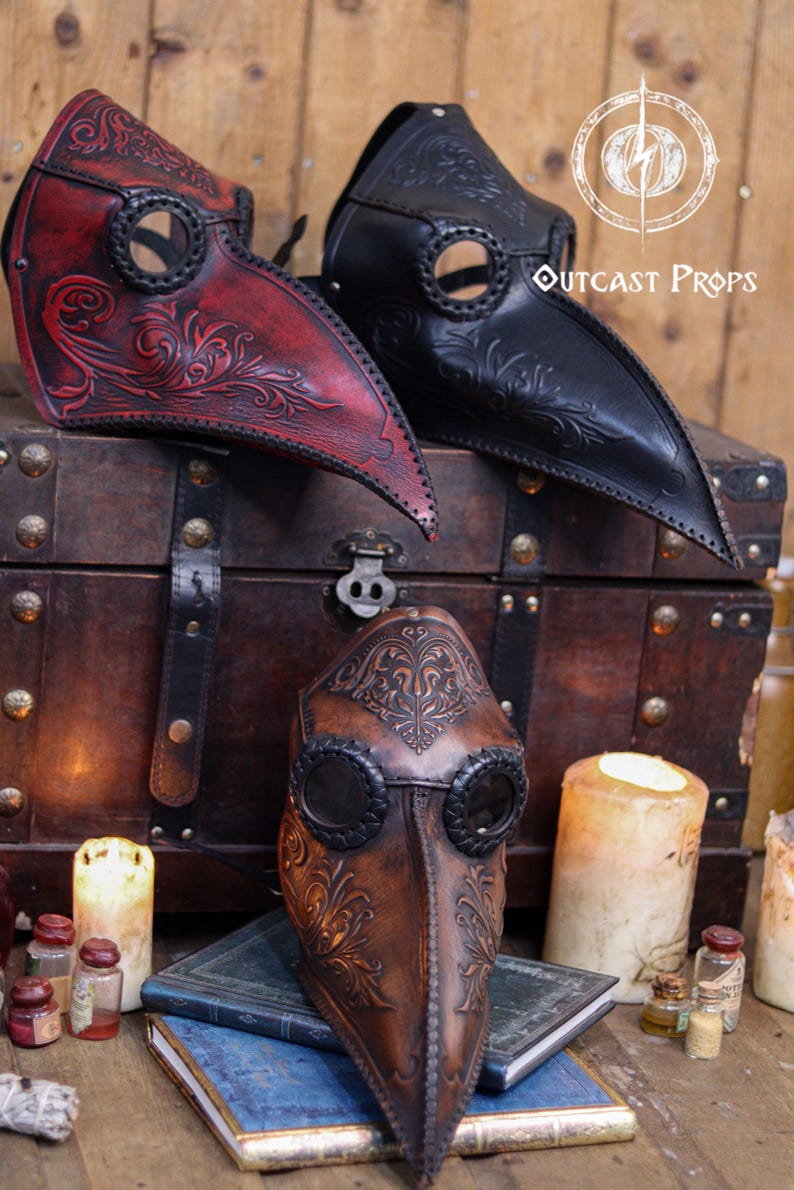 Plague Doctor Mask with Floral Engraved Leather - Steampunk Gothic Costume Accessory for LARP & Cosplay