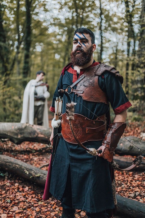 Dragon Scales Leather Bracer, Viking Bracer, Armadura De Cuero Para LARP,  Cosplay Y Ferias De Fantasía -  Canada