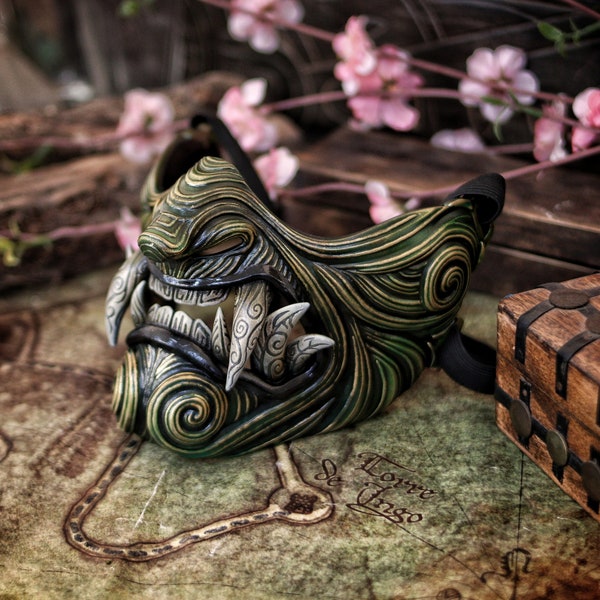 Samurai Oni Mempo mask, original model metallic hand-painted look Elegance for Cosplay, LARP, and Collectors.