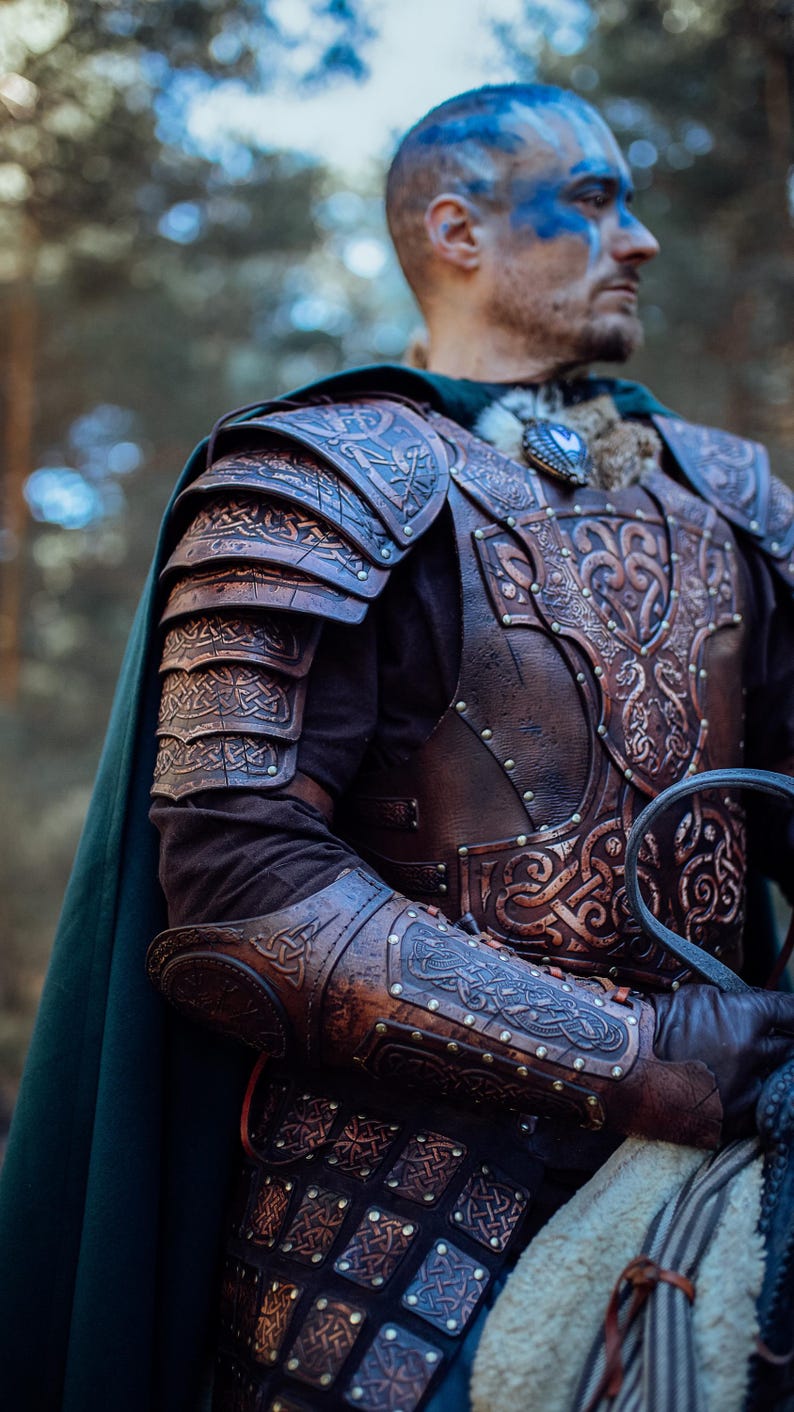 Handmade Viking leather shoulder armor Sedrik for Celtic LARP costume, Nordic fantasy shoulder pauldrons with engraved knotwork, detailed Viking leather torso armor and arm guards, premium leather LARP armor for Norse cosplay