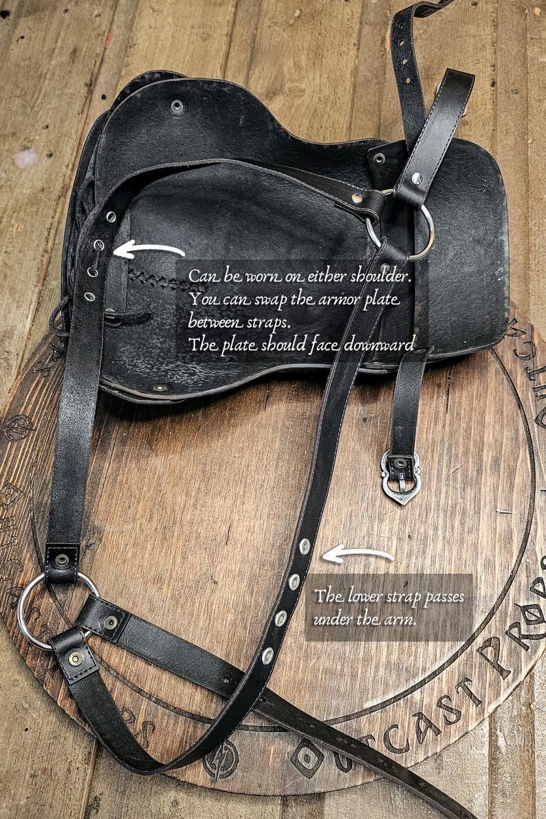 Leather Shoulder Pauldron: Musketeer Armor for LARP, Renaissance LARP, cosplay, Ren Faire accessory, Aramis inspired