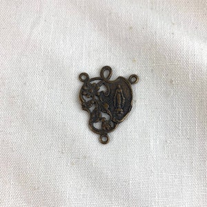 Antique Reproduction Floral Mary Rosary Connector / Center bronze, 1 1/8&quot; x 7/8&quot;, 1 mm holes, one sided