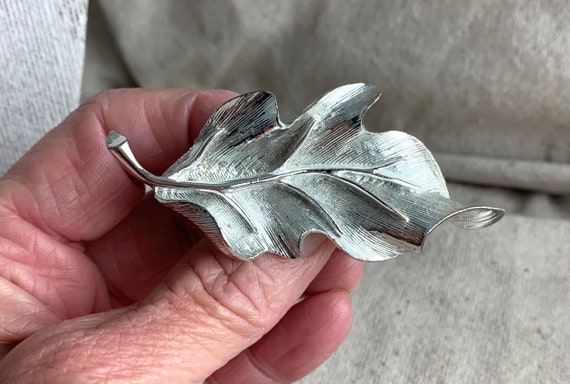 BSK Leaf Brooch, 3" x 1 1/2", silver tone base me… - image 3