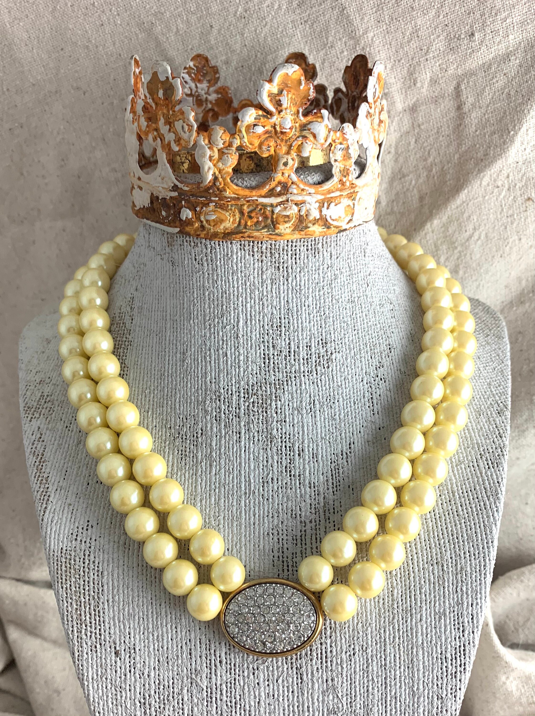 Avon President's Club Faux Pearl Rhinestone Necklace - Etsy