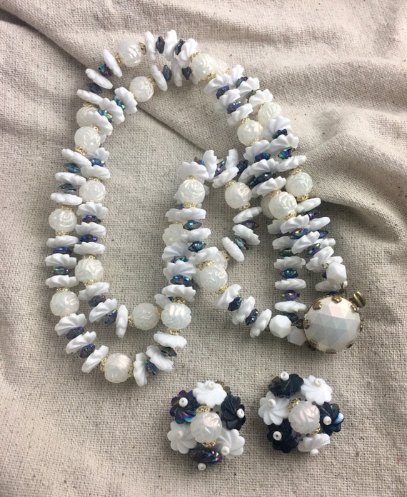 Vintage Beaded Necklace and Earring Set from West… - image 1