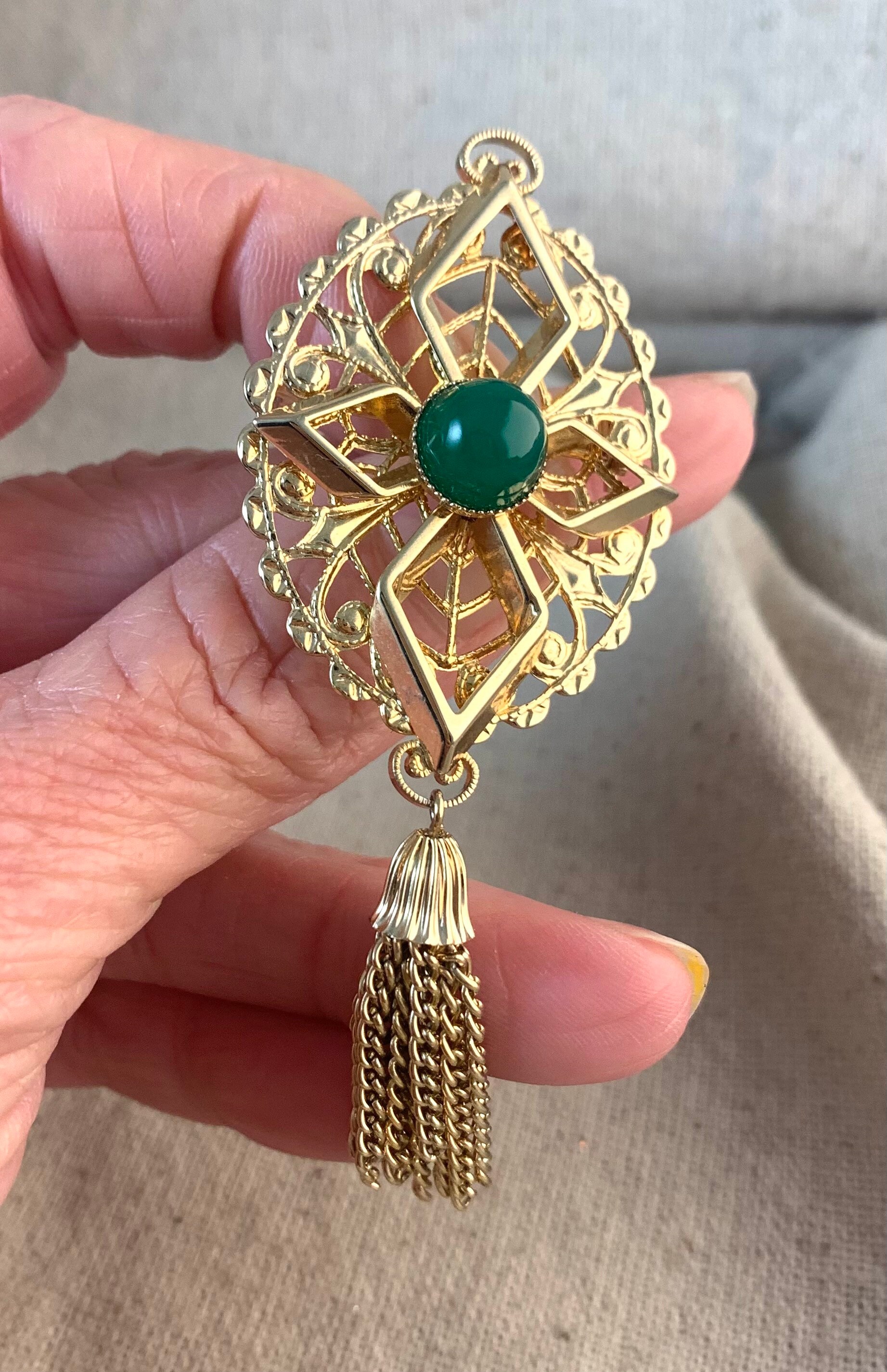 Sarah Coventry Brooch - Etsy