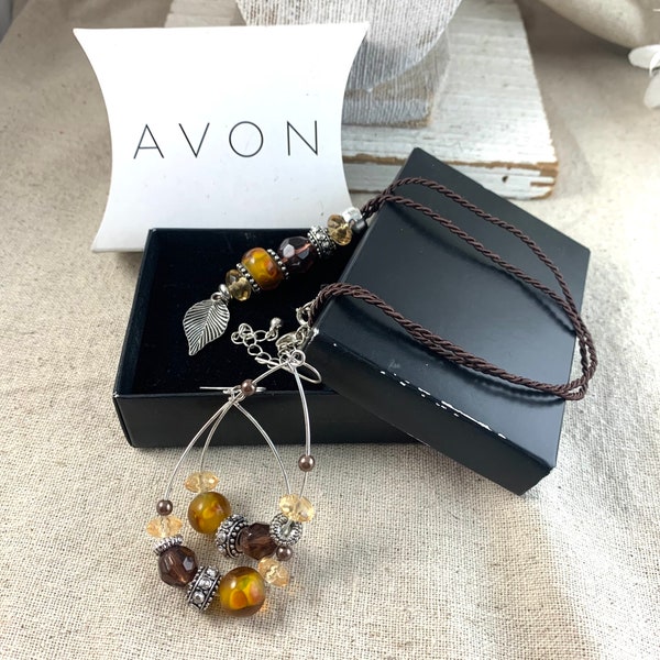Avon Beaded Chic Earrings and Necklace Set, 22" with 3" extender, 2 5/8" drop, 1 3/8" wide, earth tones, glass and plastic beads, boxed