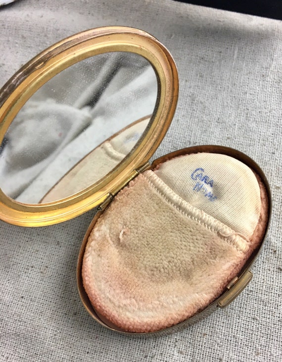 Vintage Cara Nome Langlois Powder Compact, Boston… - image 3