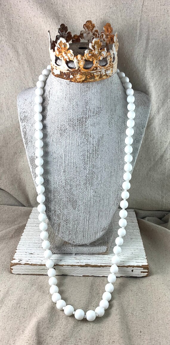 Miriam Haskell Milk Glass Bead Necklace, 30" long… - image 3