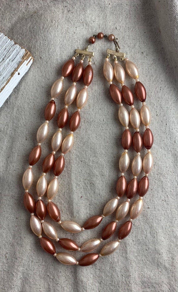 Vintage Three Strand Faux Pearl Necklace, shortes… - image 3