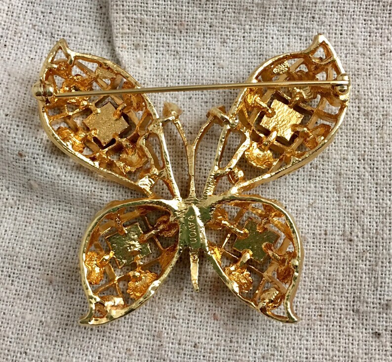 van cleef arpels alhambra pendant